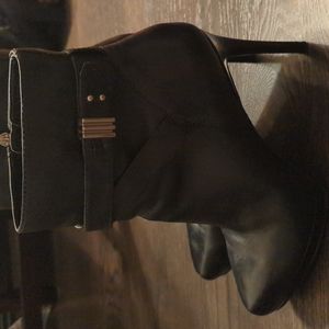 Enzo Angiolini heel boots